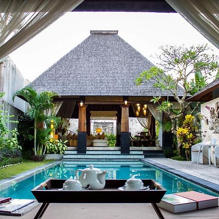 Arwana Estate Villa Seminyak  Exterior photo