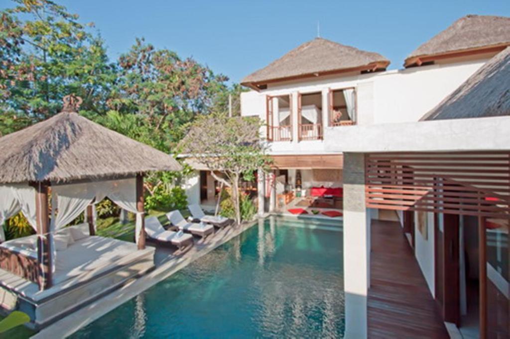 Arwana Estate Villa Seminyak  Exterior photo