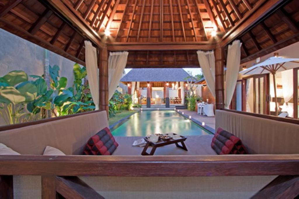 Arwana Estate Villa Seminyak  Exterior photo