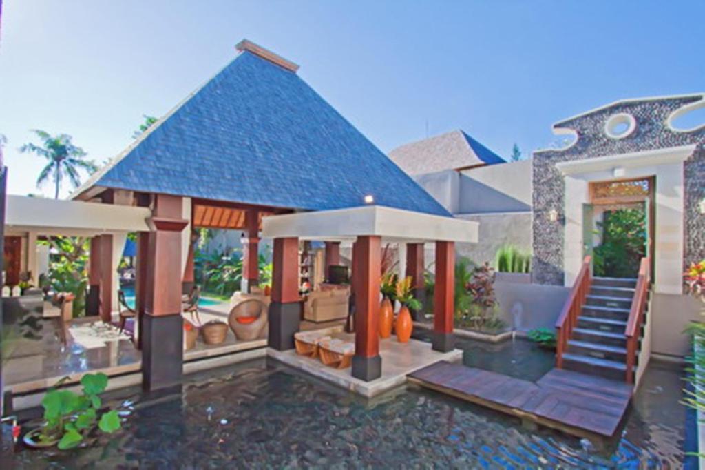 Arwana Estate Villa Seminyak  Exterior photo