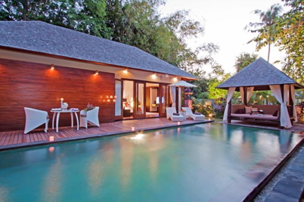 Arwana Estate Villa Seminyak  Exterior photo